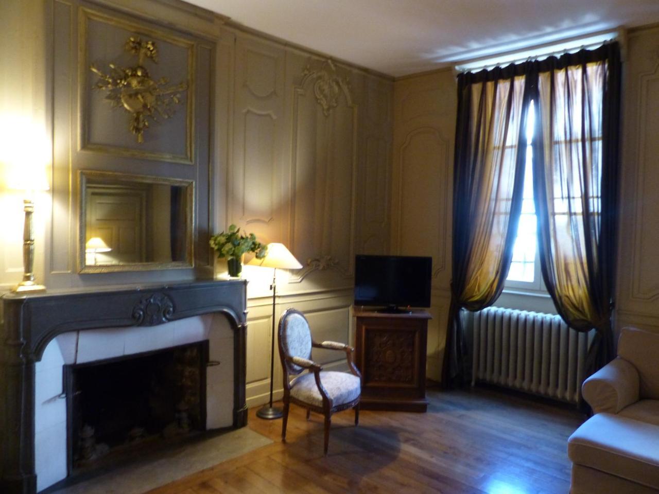 Residence Charles Quint بُيزانكون المظهر الخارجي الصورة